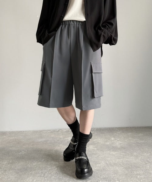 「整う、ラフ感。」カーゴポケット ルーズシルエット ハーフスラックス／Cargo Pocket Loose Silhouette Half Slacks co1150030