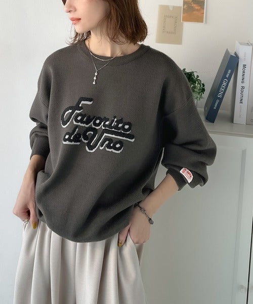 《JaVaジャバコラボ》後ろタックで作る旬シルエット♪サガラ刺繍風ロゴコクーンニット jv1050313