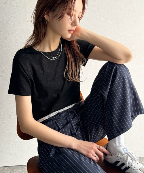 さりげなく輝くラメが主役。ラメ入りショート丈Tシャツ（半袖） ce1110124