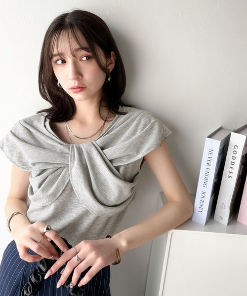 ”きれいめラフ”にこれ一択♪胸元ツイストリボンデザインTシャツ（半袖） ce1110121