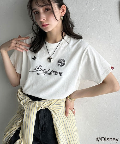 大人女子必見！　綿100％「ディズニー」サイン風刺繍Tシャツ（半袖） ce1330037