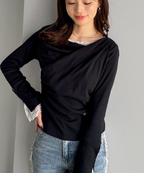 【mily bilet】「ちら見え」が可愛い♪レース切替え胸元ドレープフレアスリーブプルオーバー（長袖） mi1359019