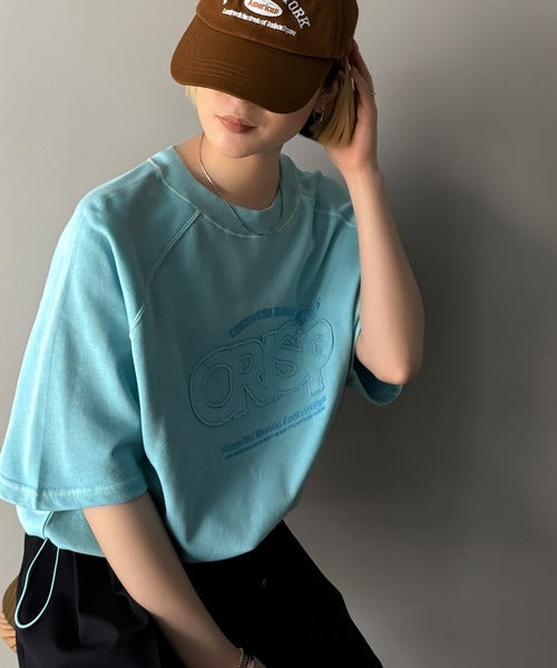 《JaVaジャバコラボ》裾はドロストでお好みのシルエットに。ヴィンテージライクな半袖ロゴスウェット jv1029126