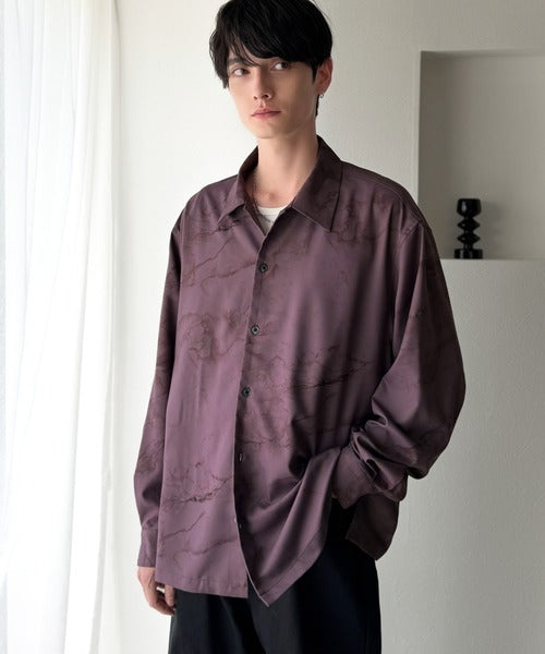 【Classical Origin】「都会的スタイル」。総柄ドレープキャンプカラーシャツ（長袖）/Relaxed Drape All-Over Pattern Camp Collar Shirt co1150039