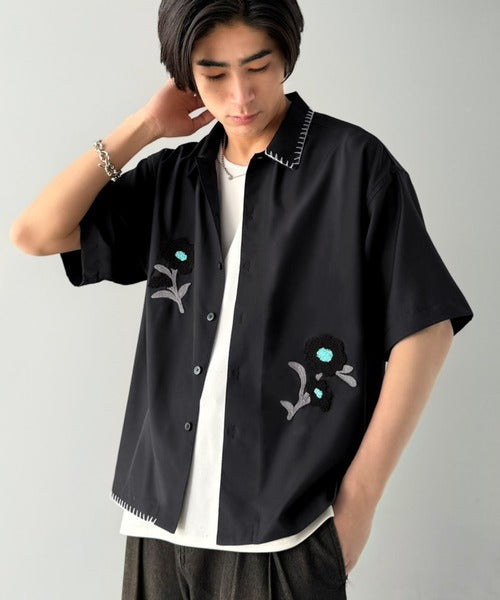 【接触冷感機能付き】サガラ刺繍フラワーステッチシャツ／Cool-Touch Fabric Sagara Embroidered Flower Stitch Shirt (半袖) co1320019