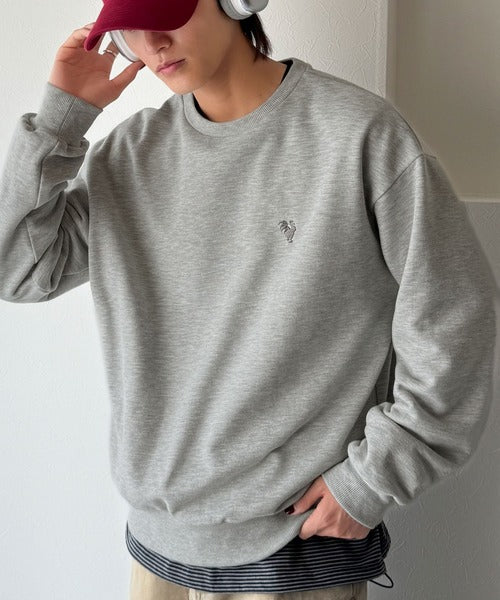 【Classical Origin】バックスタイルで魅せるベーシックな一枚。Rooster Back Embroidered Sweat Trainer／ルースターバック刺繍スウェットトレーナー co1010039