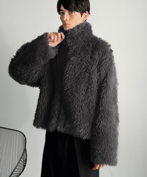【Classical Origin】「一瞬で惹かれる。」シャギーファーショート裏配色ショートジャケット／Shaggy Faux Fur Short Jacket with Contrast Lining co1010037