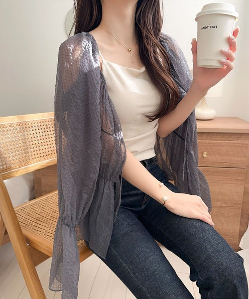 【mily bilet】1枚で2通り。透け感×チェックで、甘さをほどよく。前後2wayシアーチェックブラウス mi1359032