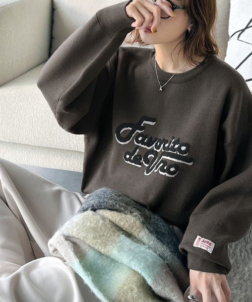 《JaVaジャバコラボ》後ろタックで作る旬シルエット♪サガラ刺繍風ロゴコクーンニット jv1050313