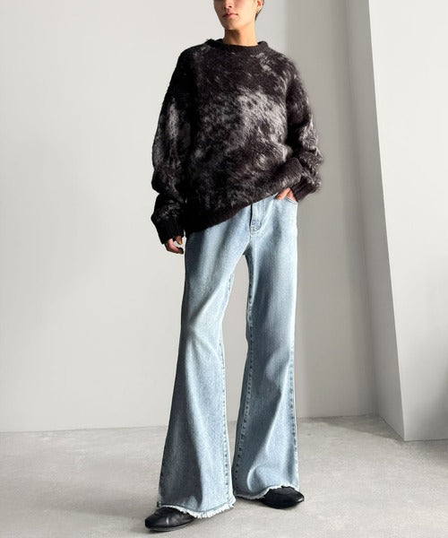 【Classical Origin】「スタイル盛れる。」ブラスト＆裾フリンジ加工ストレッチ素材スリムフレアデニムパンツ／Blasted & Fringed Stretch Slim Flare Denim Pants co0900008