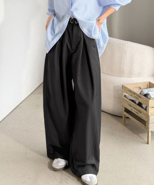 旬なワイドシルエットが目を惹く１着♪タックバレルレッグパンツ ce1265082
