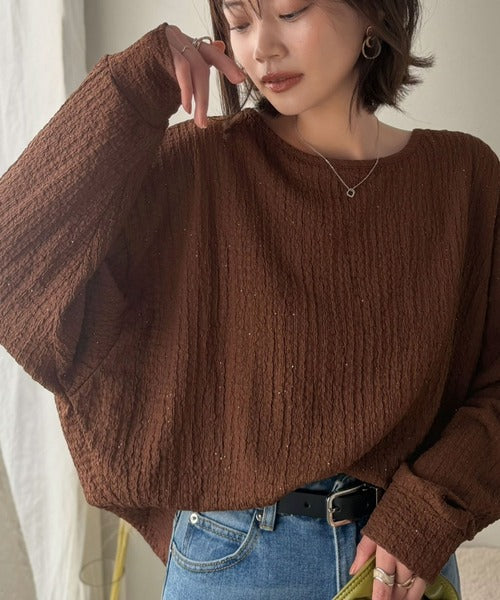 きらめき×立体感で、シンプルコーデを今っぽく。ラメ入りジャガード素材サイド切り替えプルオーバー（長袖） ce1350028
