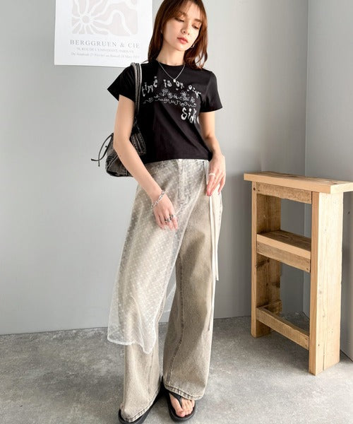 【mily bilet】大人の上品グラフティ。ハンドペイントライクシルバープリントコンパクトTシャツ mi1329023
