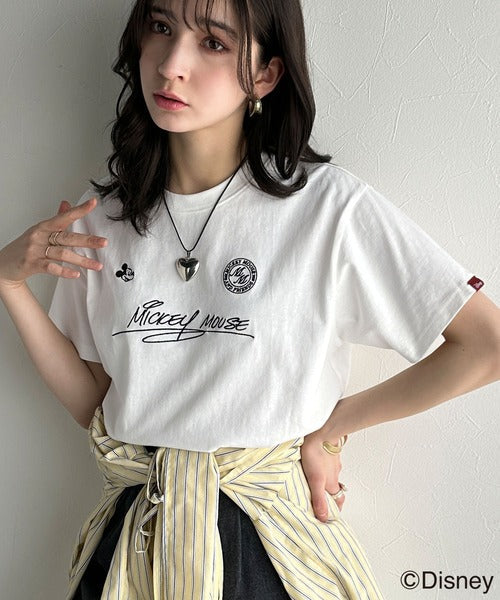 大人女子必見！　綿100％「ディズニー」サイン風刺繍Tシャツ（半袖） ce1330037
