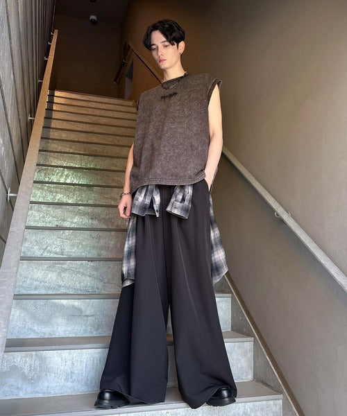「1枚で主役。」紐刺繍スノーウォッシュ加工ノースリーブTシャツ／String Embroidery Snow-Washed Sleeveless T-Shirt co1150032