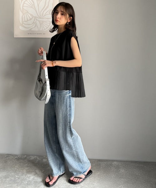 上品フェミニンに決まる。裾シアープリーツライトダンボールフレンチスリーブ風Tシャツ ce1110117