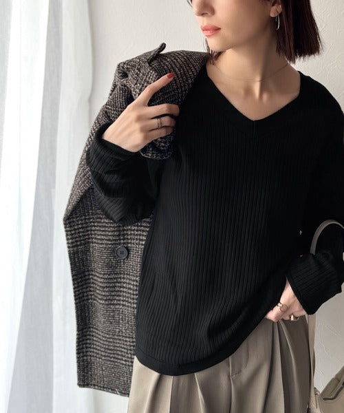 デコルテ美人。着映えVネックシンプルリブニット（長袖） ce1050335