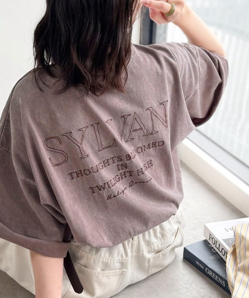 《JaVaジャバコラボ》色褪せで魅せる、ラフな品格。綿100％前後２WAYアシッド刺繍ユルTEE（半袖） jv1260544