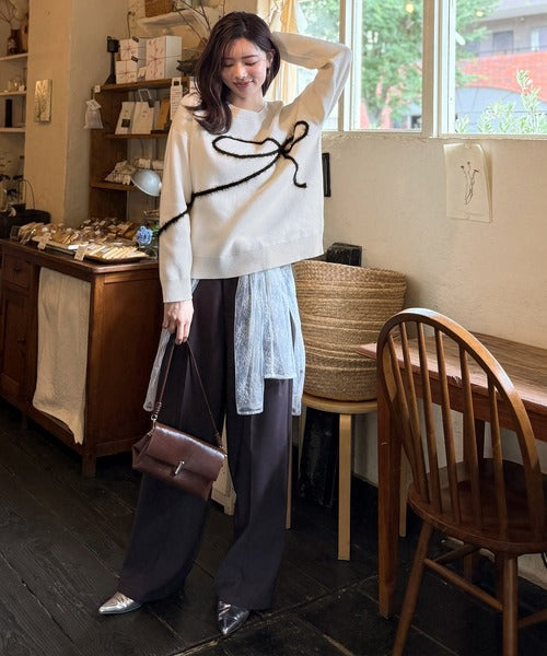 【mily bilet】ゆるっと可愛げ、ふわっと存在感。リボンフェザーコード刺繍ニット（長袖） mi1029130
