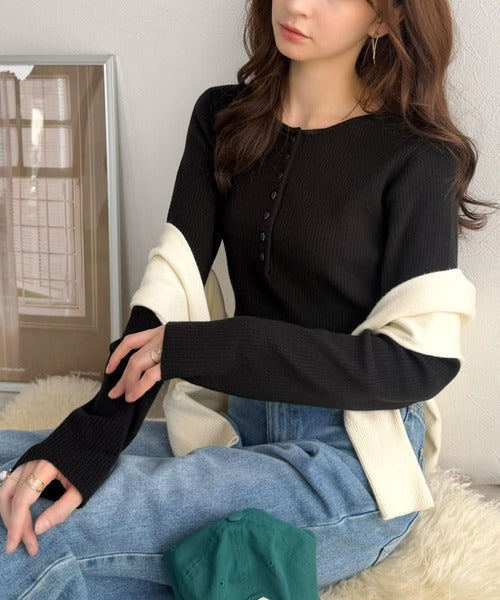 フィット感でフェミニンさを演出◎ヘンリーネックリブニット（長袖） ce1020391