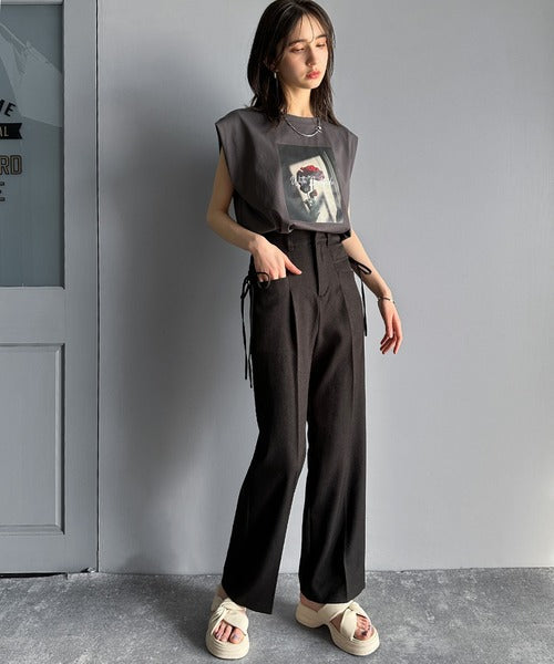 シンプルなのに着映える！お花フォトプリントシルケット加工フレンチスリーブTシャツ ce1020197