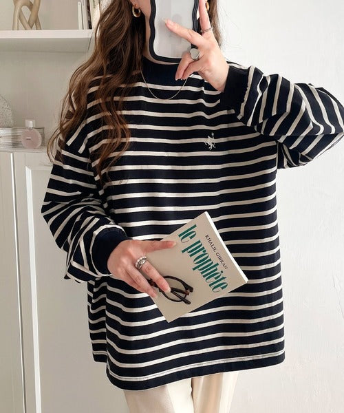 大人リラックススタイル。ワンポイント刺繍モックネック長袖Tシャツ（無地・ボーダー） ce1050216