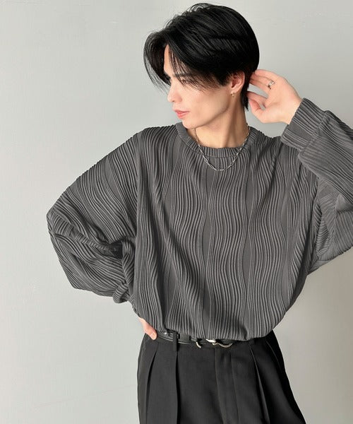 ゆるさとスタイリッシュを両立。オーバーサイズウェーブ柄ジャガード長袖Ｔシャツ cm1010428