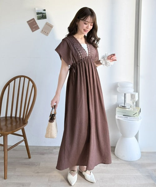 【mily bilet】甘さを抑えて上品に華やぐ。ナチュラルムードな レース使い楊柳フレアワンピース mi1019130