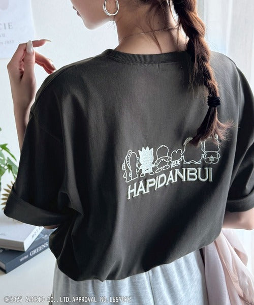 【Sanrio characters/サンリオキャラクターズ】人気キャラ大集合！はぴだんぶいバック刺繍ビッグTシャツ(半袖) ce1350004