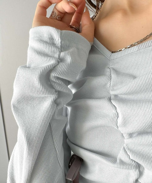 【mily bilet】大人ガーリーな雰囲気。サテンリボン付き袖口刺繍ギャザーリブカットソー mi1359003