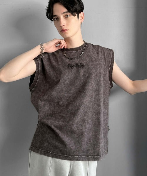 「1枚で主役。」紐刺繍スノーウォッシュ加工ノースリーブTシャツ／String Embroidery Snow-Washed Sleeveless T-Shirt co1150032