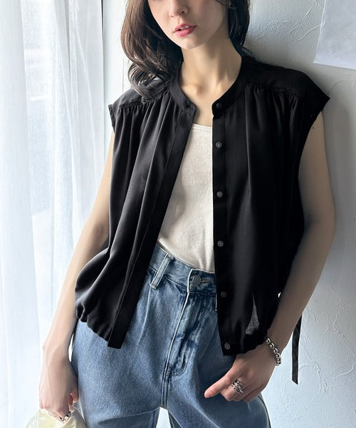 清楚感に大人の甘さをプラス。リボンヘムクロップドギャザーブラウス（ショート丈） ce1070134