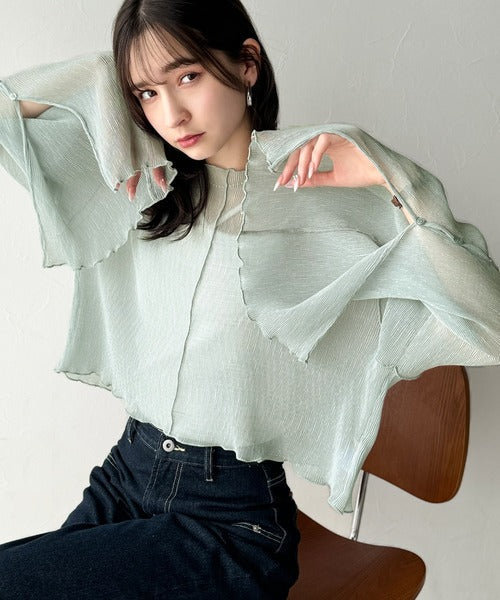 大人の上品な透け感を纏う。前後2wayシアー楊柳素材フレアスリーブブラウスカーディガン（長袖） ce1240083
