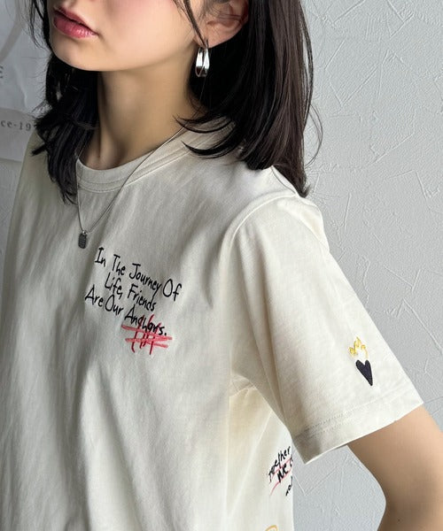 【sustaina+】アートのように刺繍が映える。オーガニックコットン100%らくがき風刺繍 無地＆ボーダー柄半袖Tシャツ ce1260396