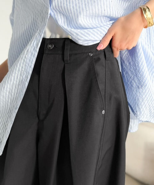 旬なワイドシルエットが目を惹く１着♪タックバレルレッグパンツ ce1265082