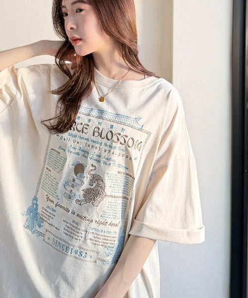 《JaVaジャバコラボ》着るだけで主役級。前後2way刺繍グラフィックオーバーサイズTシャツ jv1260547