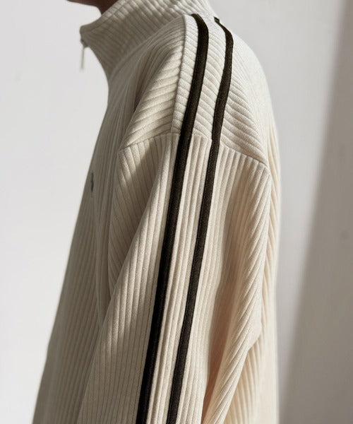 【Classical Origin】「素材推し。」コーデュロイ素材Wラインハーフジップトレーナー／Corduroy DoubleLine Half-Zip Trainer co1010026