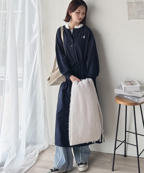 大人リラクシーで抜け感を。胸刺繍配色デザインヘンリーネックロングワンピース（長袖） ce1020323