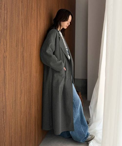 ばさっと羽織って大人の余裕。抜け感を楽しむベルト付きガウン風コート（ロング丈） ce1010626