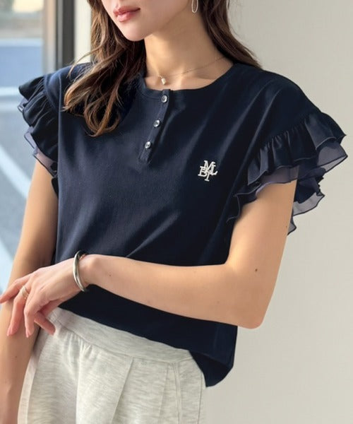 【mily bilet】ふわっと華やか、でも凛と。袖フリルコンパクトTシャツ mi1329092