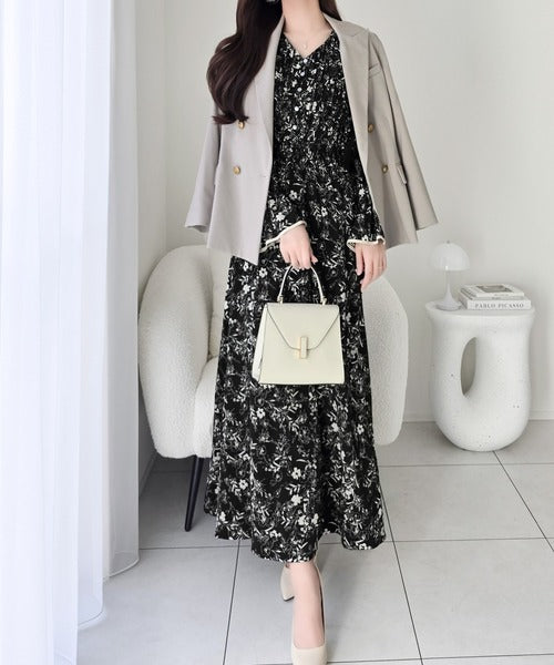 【mily bilet】着るだけで華やぐ、大人可愛い花柄ワンピース。キャンディスリーブプリーツワンピース (ロング丈) mi1139120
