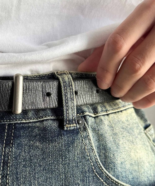 【Classical Origin】「スタイル盛れる。」ブラスト＆裾フリンジ加工ストレッチ素材スリムフレアデニムパンツ／Blasted & Fringed Stretch Slim Flare Denim Pants co0900008