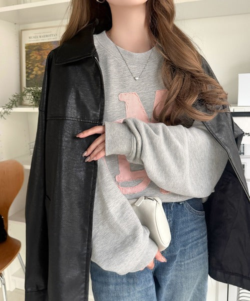 【mily bilet】ラフなシルエットに、遊び心をプラス。デニムフリンジワッペン使い裏毛スウェット(長袖)(ドットあり) mi1329132