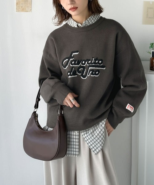 《JaVaジャバコラボ》後ろタックで作る旬シルエット♪サガラ刺繍風ロゴコクーンニット jv1050313