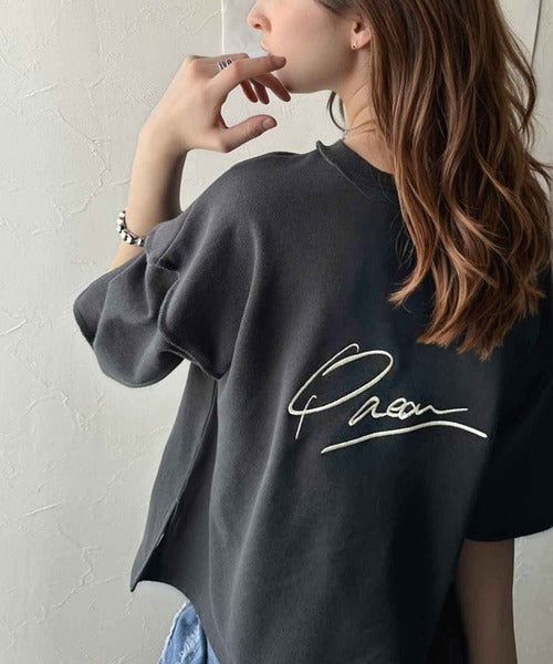 《JaVaジャバコラボ》大胆ロゴで魅せる。前後2way裏毛胸元PAEANロゴ半袖Tシャツ jv1260422