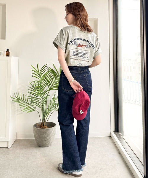《JaVaジャバコラボ》背中で魅せる。バック刺繍フレンチスリーブTシャツ（半袖） jv1050358