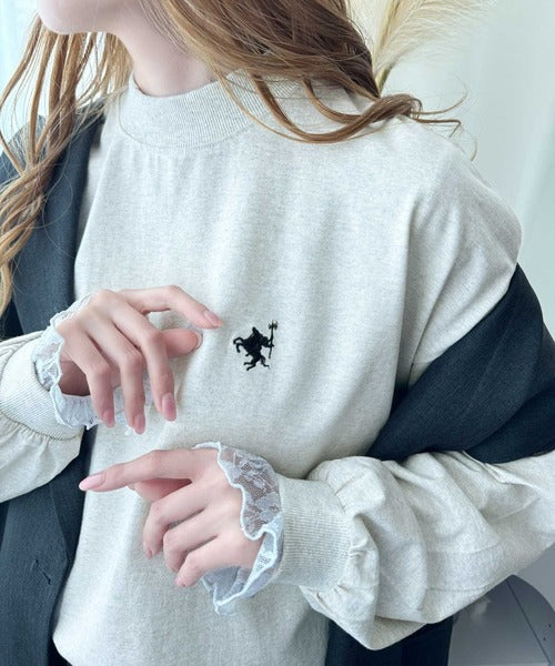 大人リラックススタイル。ワンポイント刺繍モックネック長袖Tシャツ（無地・ボーダー） ce1050216
