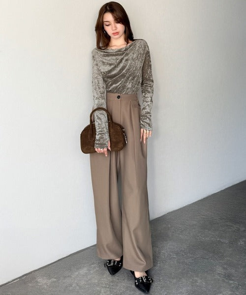 【mily bilet】一歩先のオシャレにアップデート！クラッシュベロアワンオフショルドレーププルオーバー（サムホール付き） mi1269007