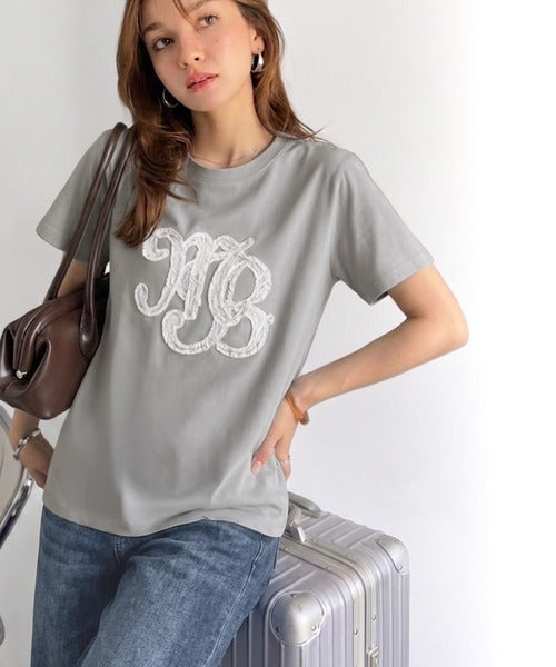 【mily bilet】1枚でサマになる。レースの透け感と光沢が魅力のレースワッペンTシャツ（半袖） mi1029185
