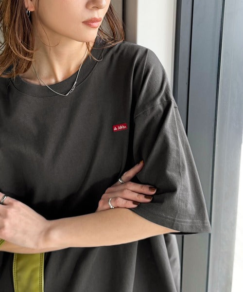《JaVaジャバコラボ》背中で語る。綿100％バックグラフィック刺繍Tシャツ（半袖） jv1050357